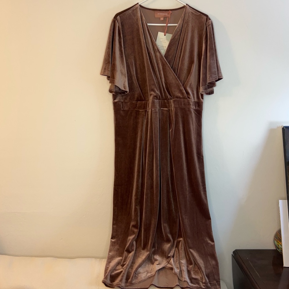 JessaKae Elegant Velvet Dress